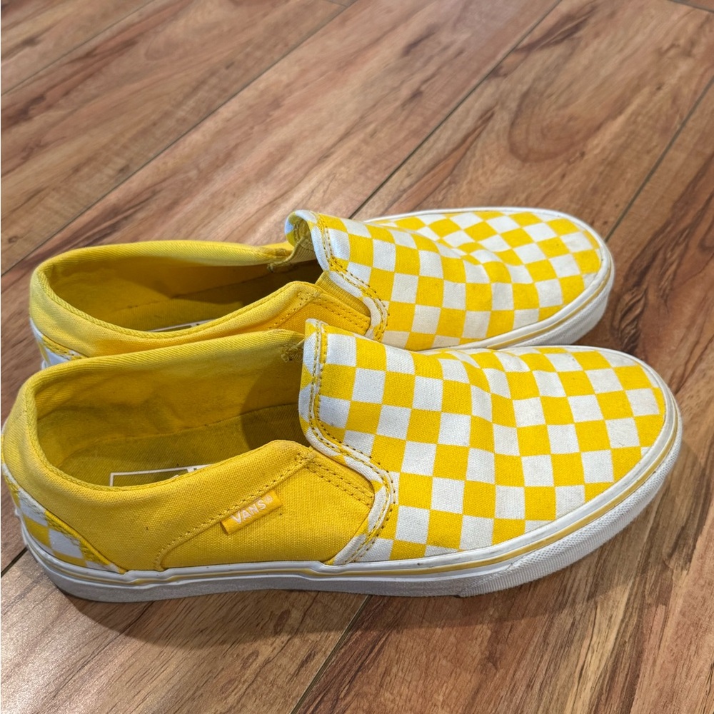 Vans - Picture 4 of 5